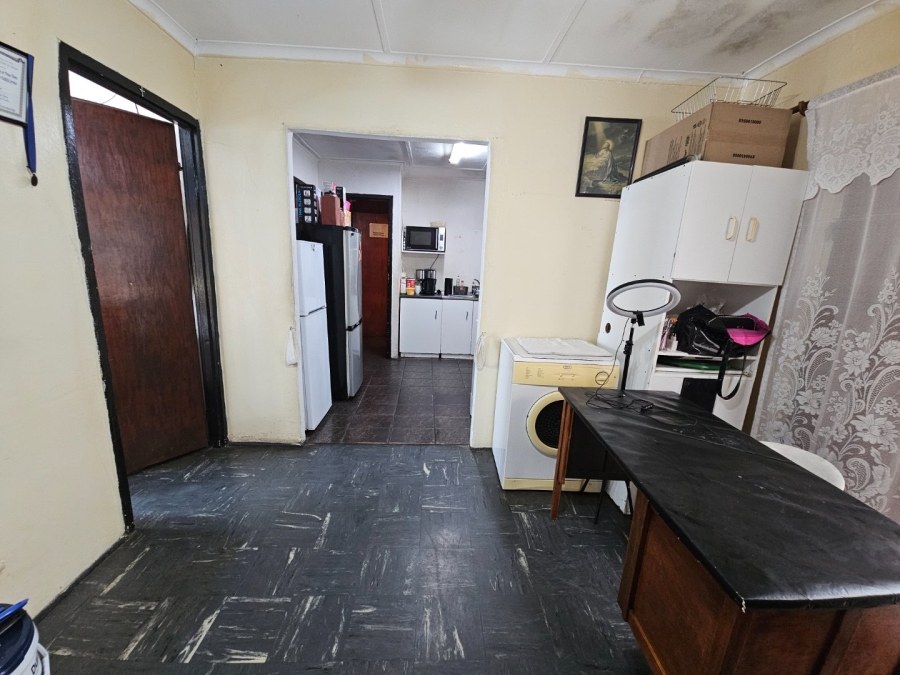 4 Bedroom Property for Sale in Beacon Valley Western Cape